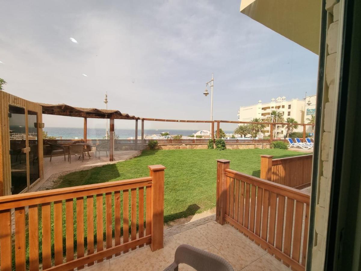 Lilly Lounge And Pool Accommodation For Adults Only Hurghada Exteriér fotografie